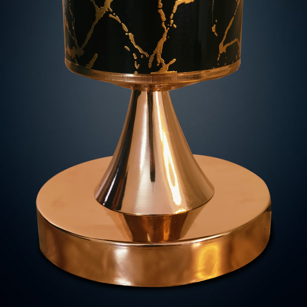Lux Medusa Table Lamp