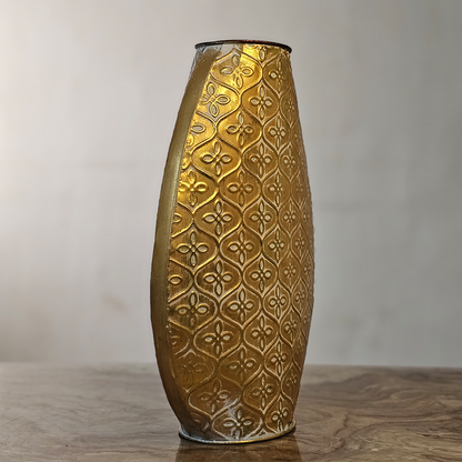 Aurum Bloom – Vintage Gold Embossed Metal Vase