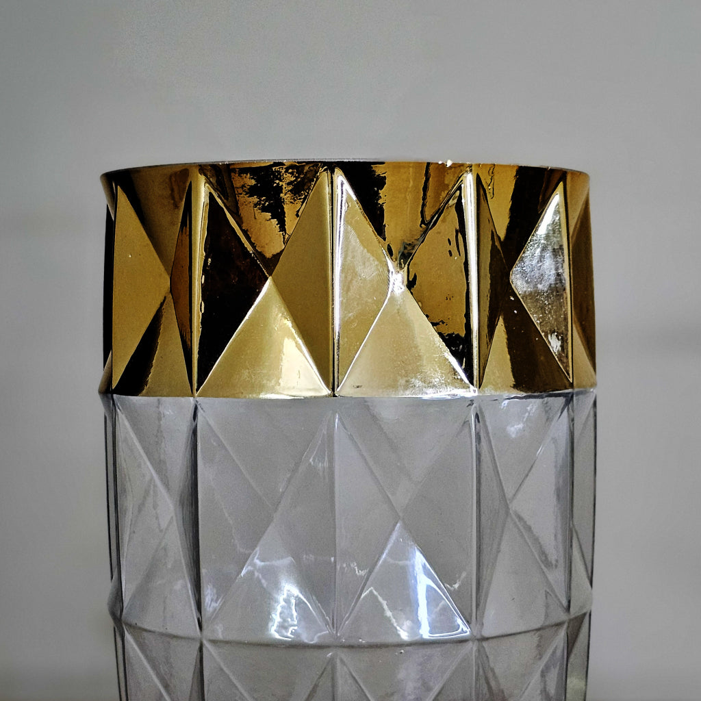 Crystal Crest White (Small Size)– Diamond-Cut Glass Vase