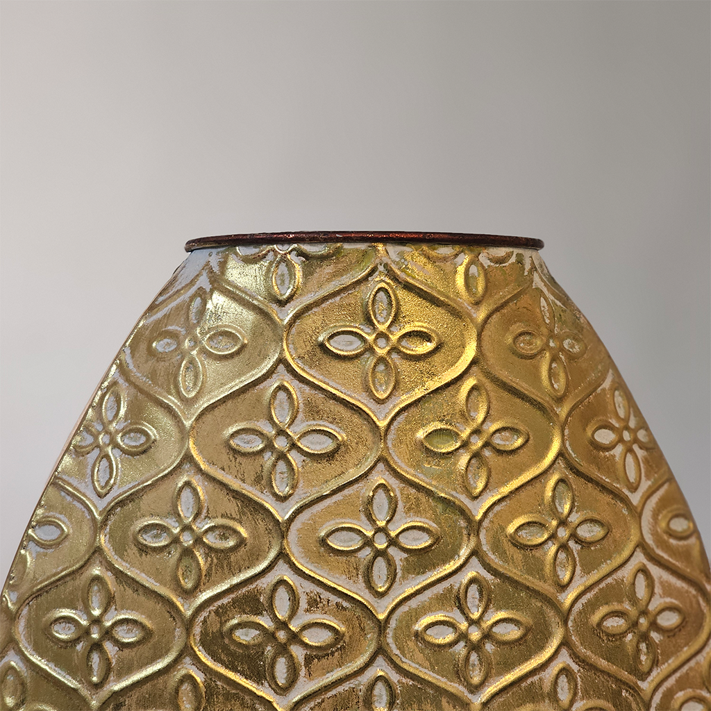 Aurum Bloom – Vintage Gold Embossed Metal Vase