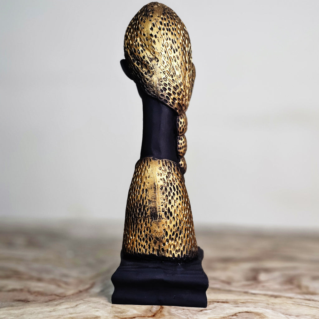 Grace in Silence – Praying / Welcome Woman Sculpture