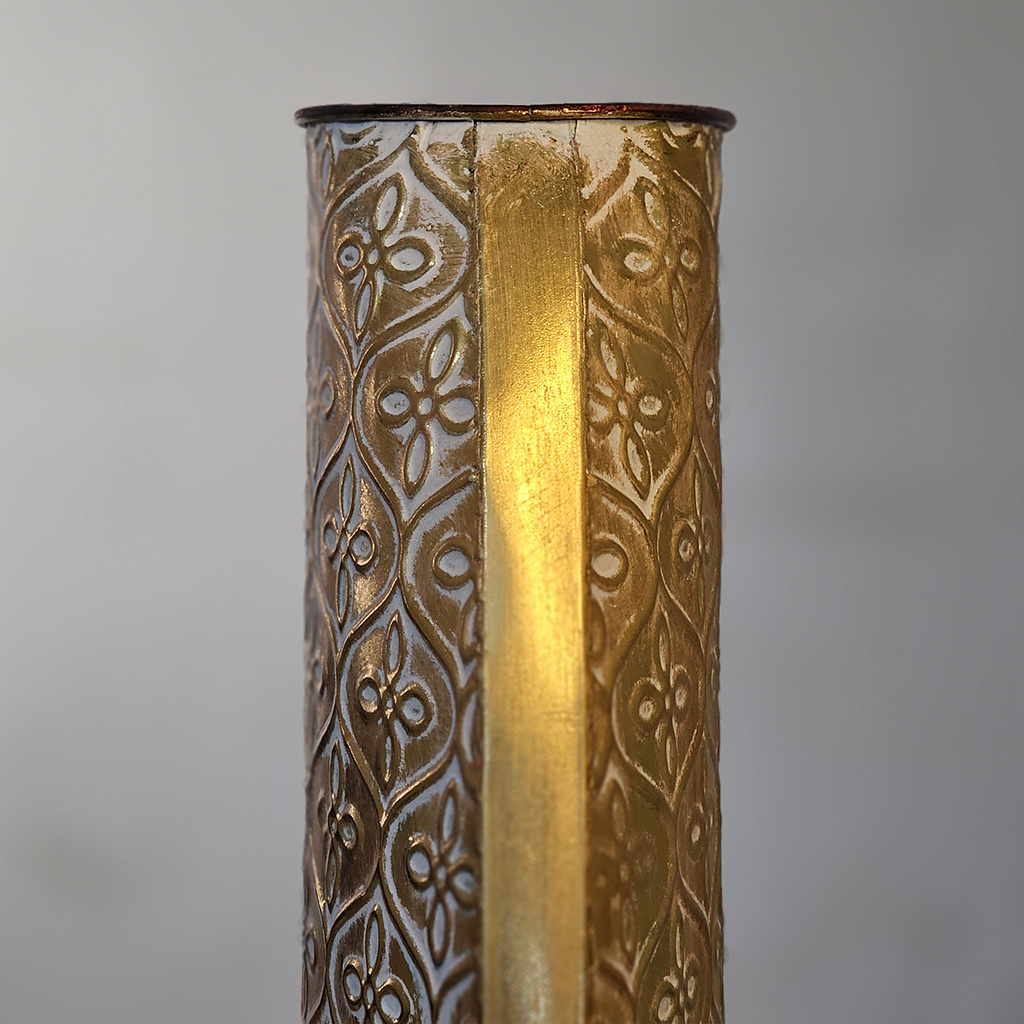 Aurum Bloom – Vintage Gold Embossed Metal Vase
