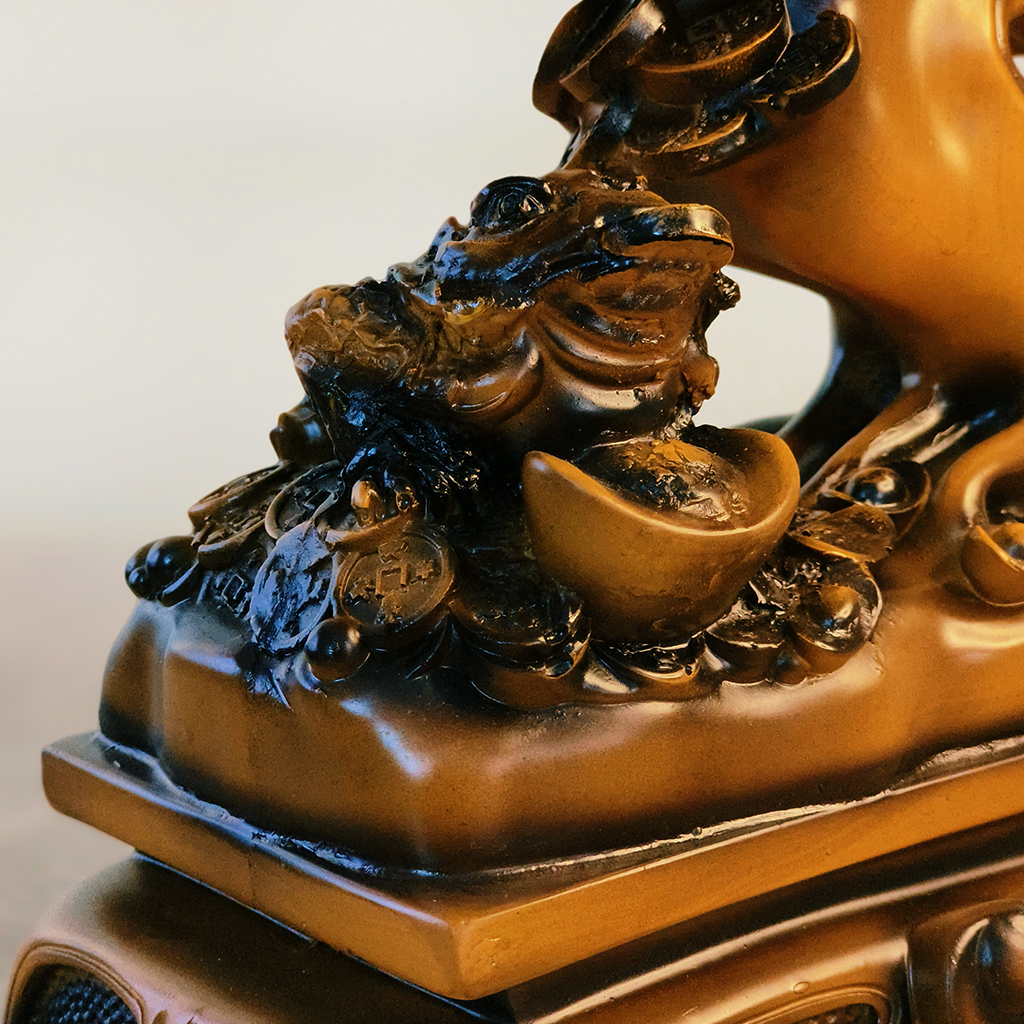 Fortune Bloom – Feng Shui Money Tree Showpiece