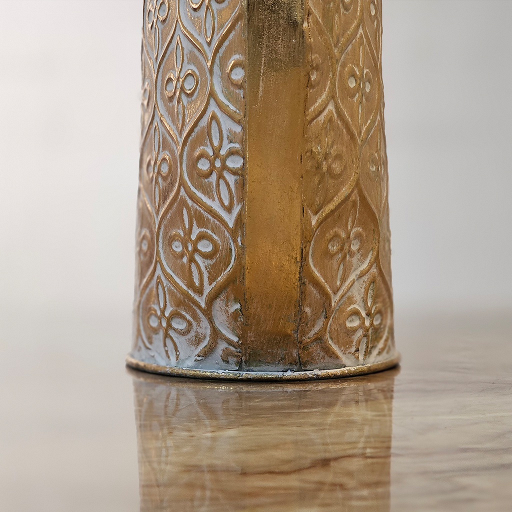 Aurum Bloom – Vintage Gold Embossed Metal Vase