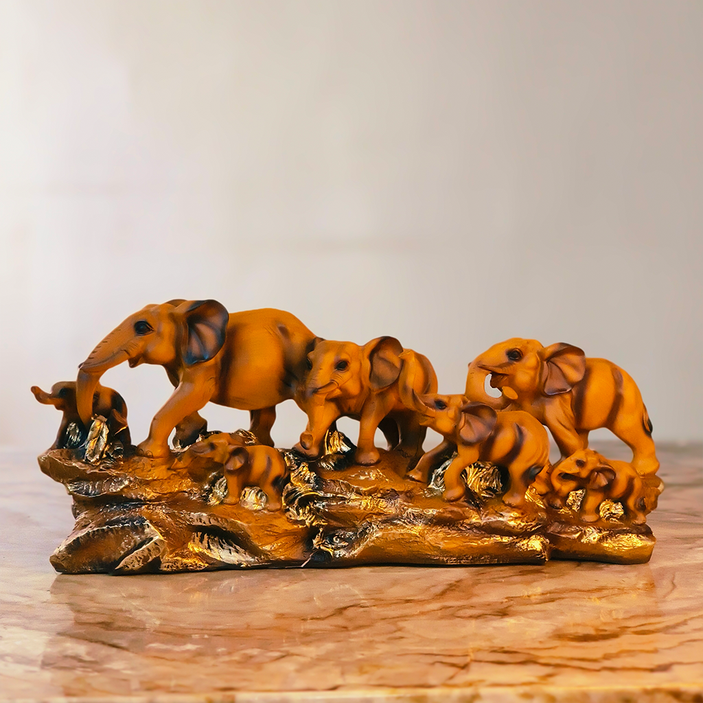 Elephant Family Harmony – Resin Table Decor Showpiece
