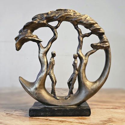 Roots of Togetherness – Artistic Couple Sculpture
